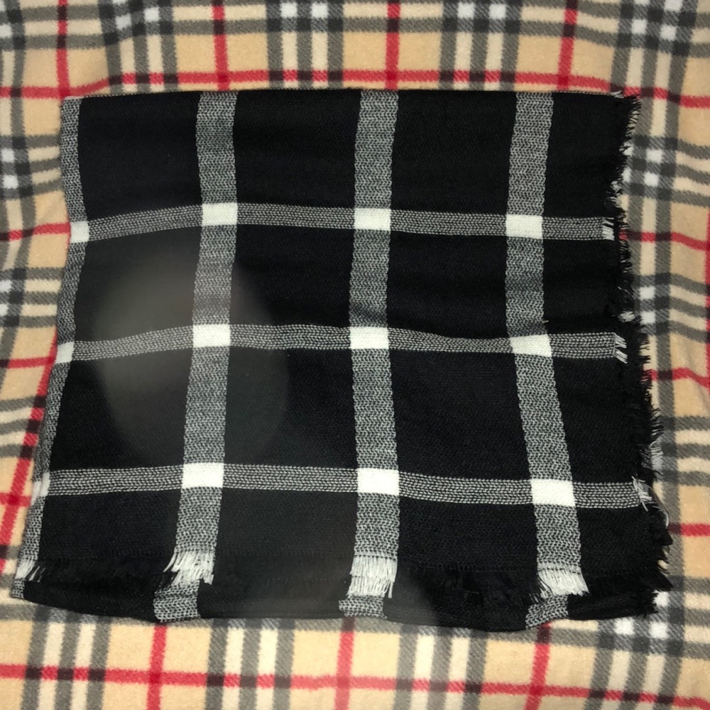 NEW Old navy BLANKET SCARF